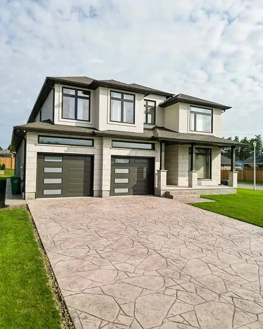 Patterned concrete driveway installation