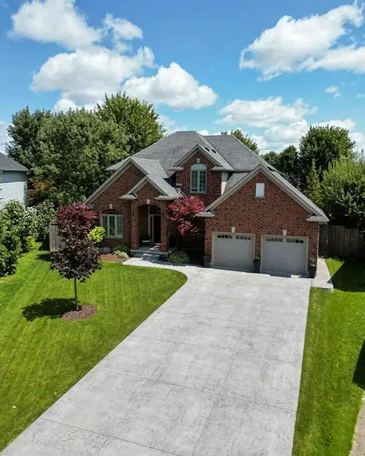 Concrete driveway with clean finish